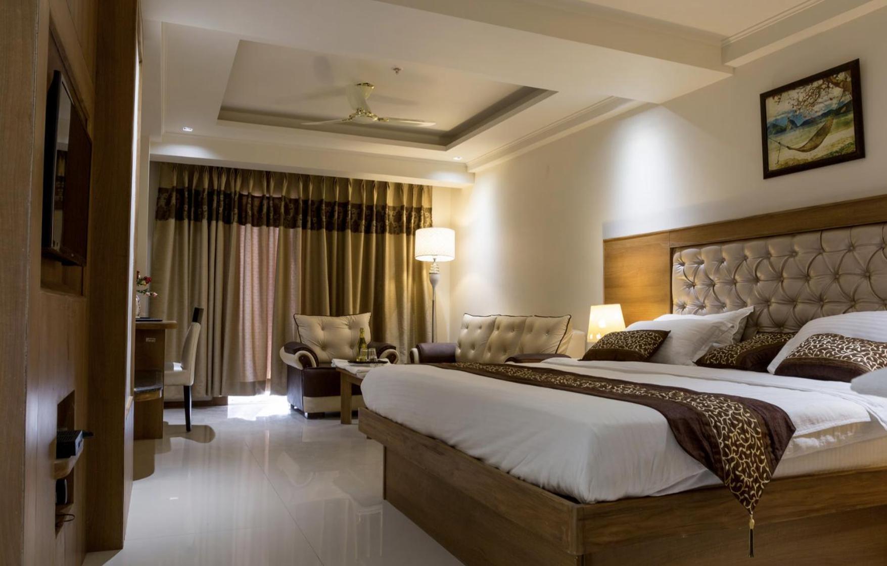 Hotel Lotus Paradise - Banquet & Dining - Near Murthal Sukhdev Rāi エクステリア 写真