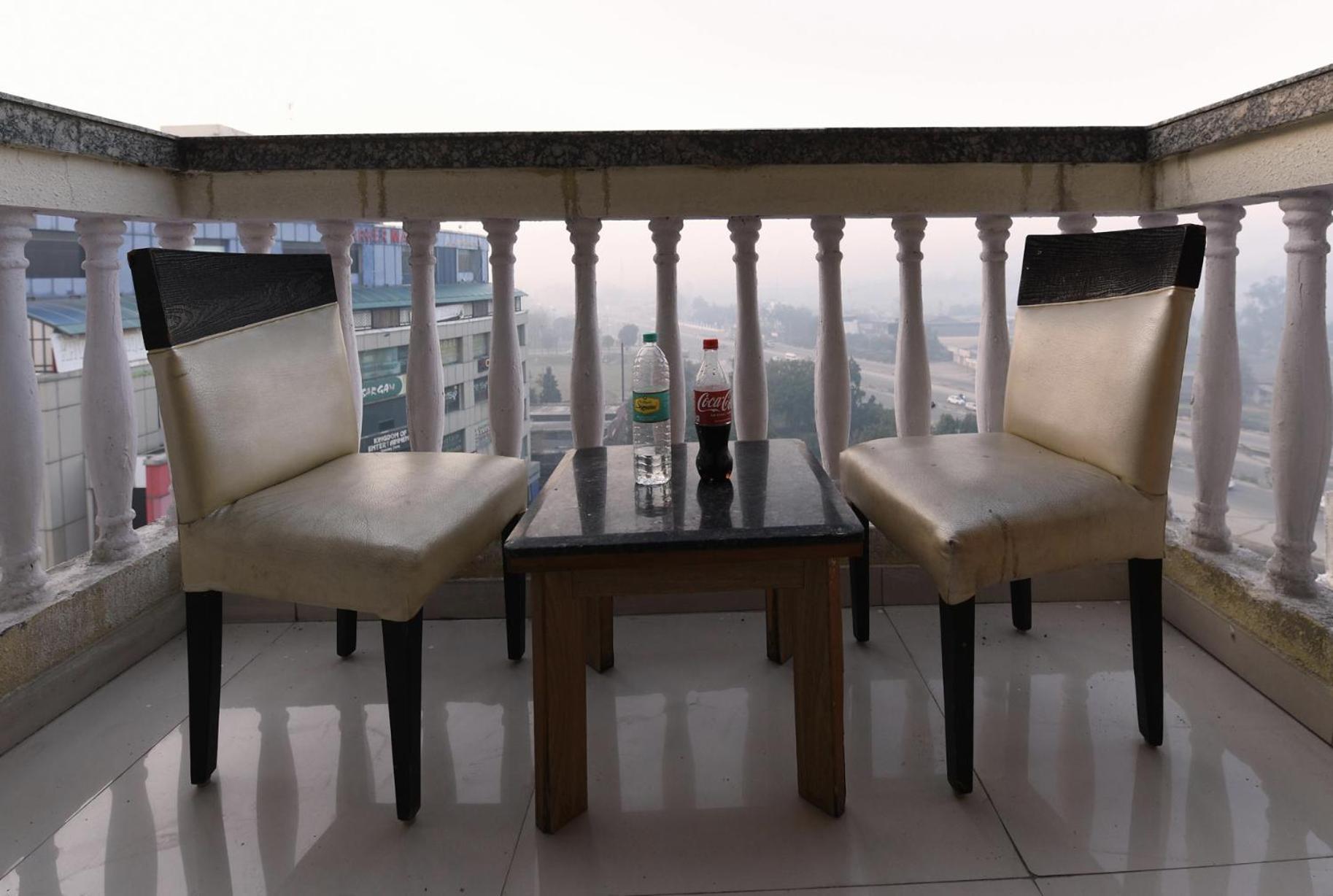 Hotel Lotus Paradise - Banquet & Dining - Near Murthal Sukhdev Rāi エクステリア 写真
