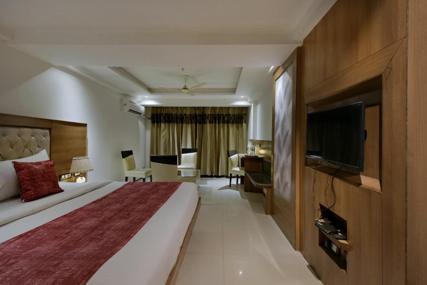 Hotel Lotus Paradise - Banquet & Dining - Near Murthal Sukhdev Rāi エクステリア 写真