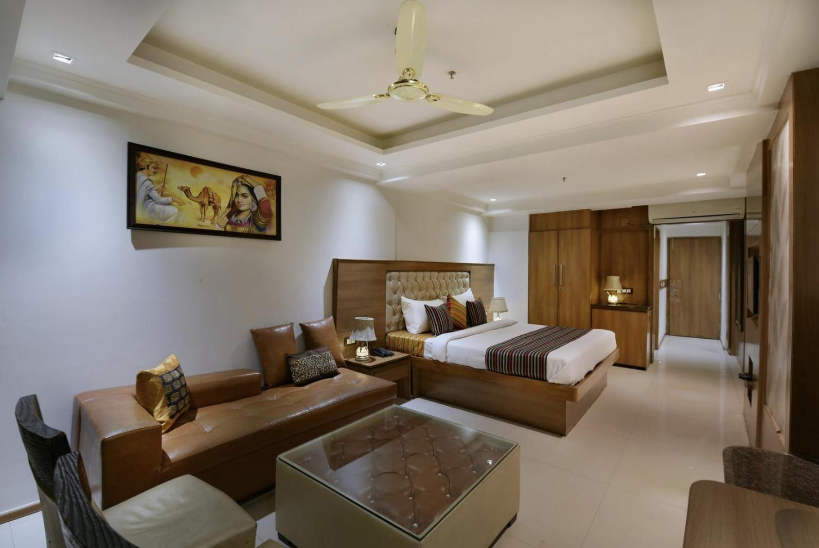 Hotel Lotus Paradise - Banquet & Dining - Near Murthal Sukhdev Rāi エクステリア 写真